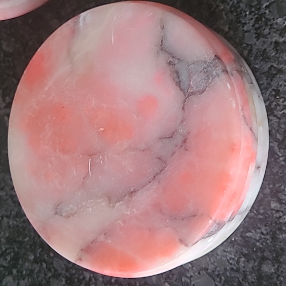 Vintage Pink Marbled Soap Stone Vanity Dish with Lid - Picture 8 of 12